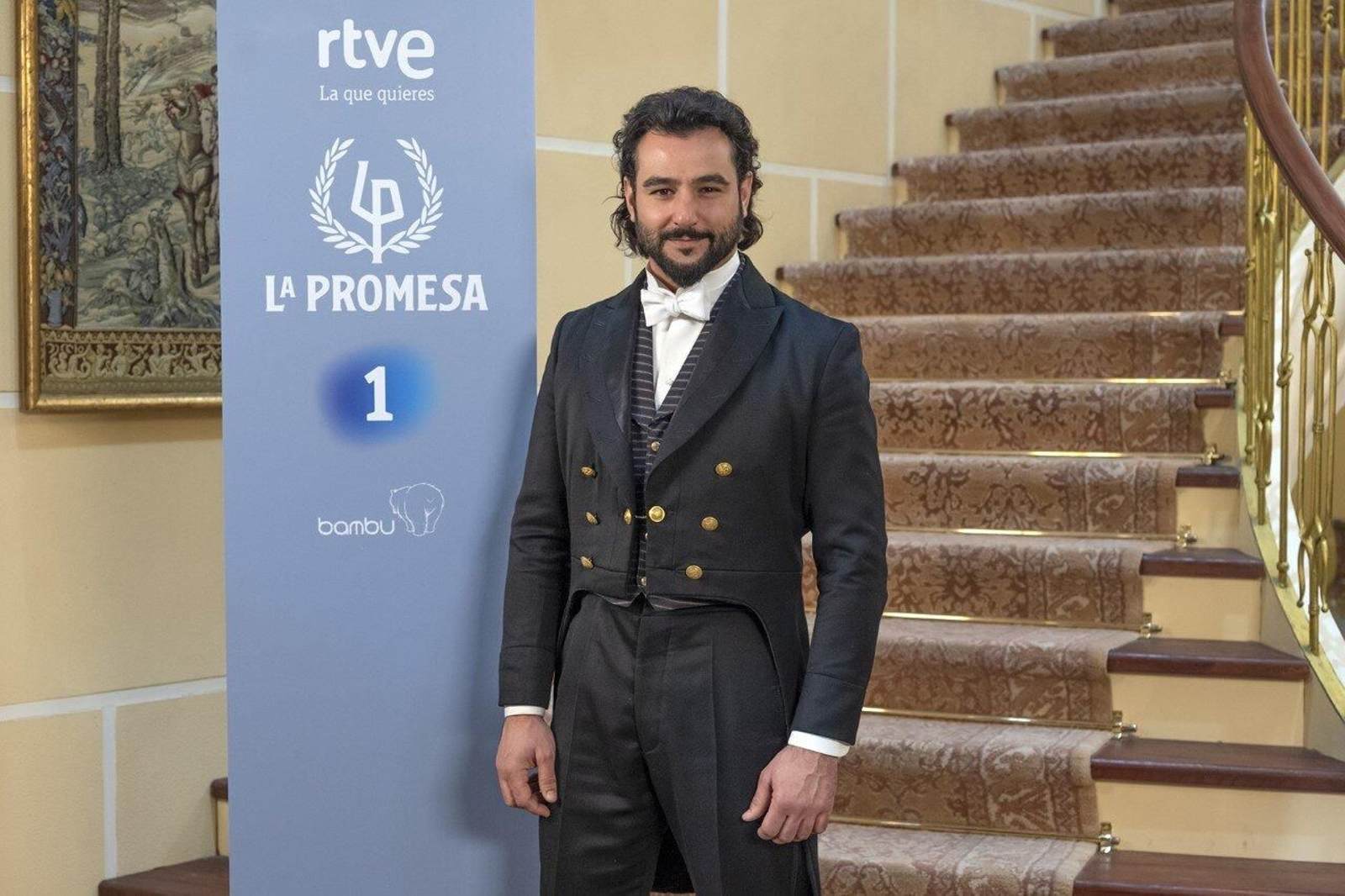 Antonio Velázquez, en una imagen promocional de 'La Promesa', de RTVE.