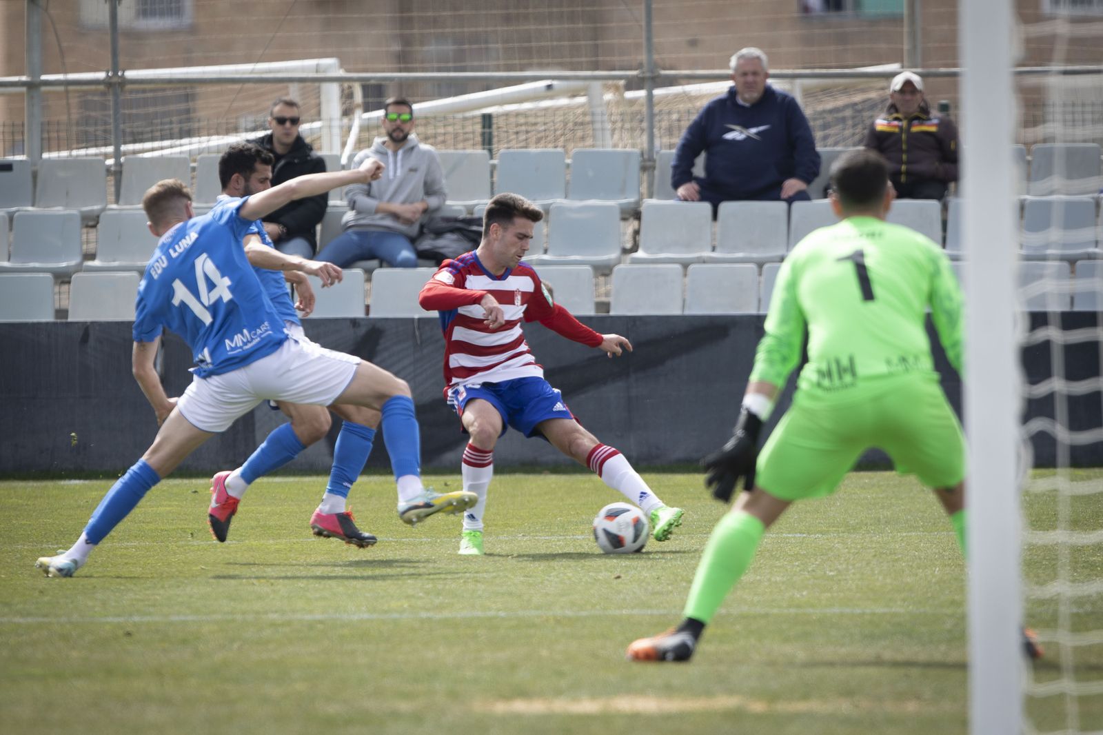 Los rojiblancos esperan volver a la senda del triunfo ante el Sevilla Atlético.