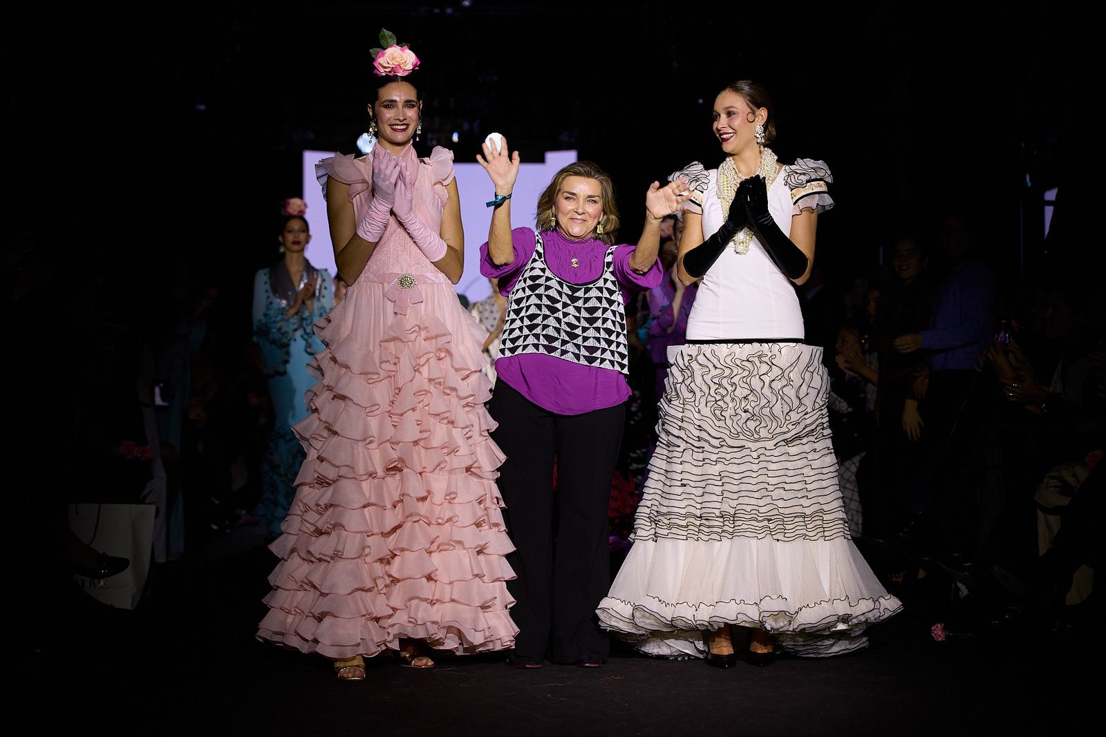 El desfile de flamenca Pol Núñez en We Love Flamenco 2026, todas las fotos