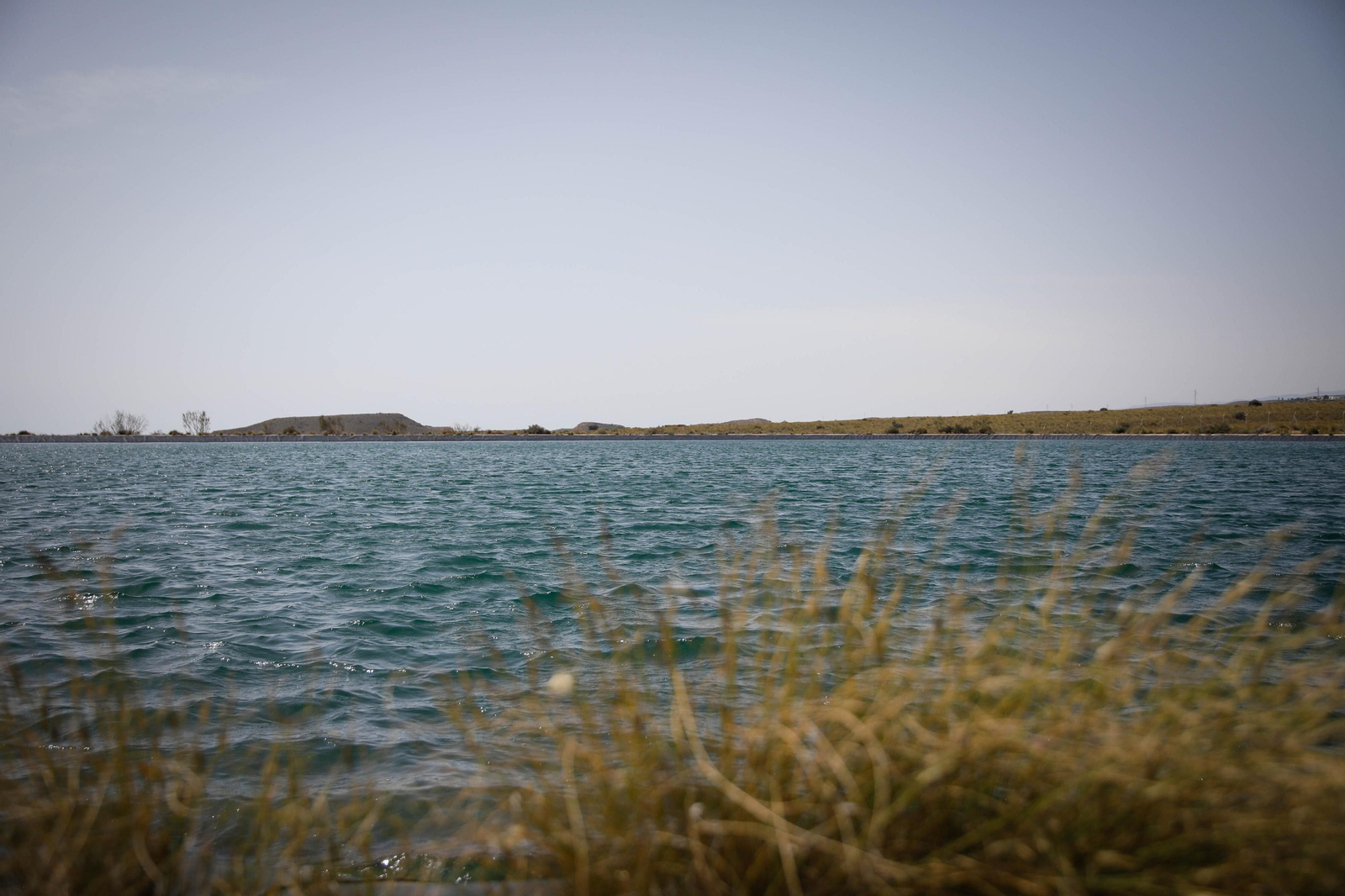 CUCN visita la desaladora de Carboneras y las balsas de Níjar
