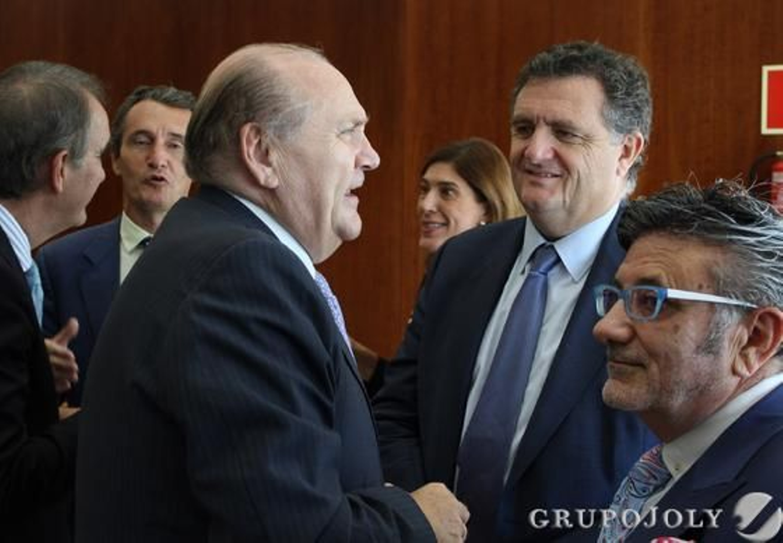 José Moya, presidente de Persan; Juan Luis Villanueva, consejero del Sevilla FC, y el empresario Miguel Vilaplana. / Fotos: Juan Carlos Vázquez y Belén Vargas