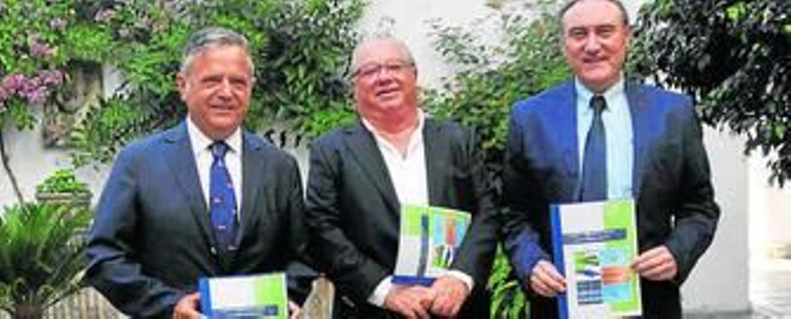 Salvador Fuentes, Miguel Ángel Tamarit y José Antonio Ruiz Almenara.