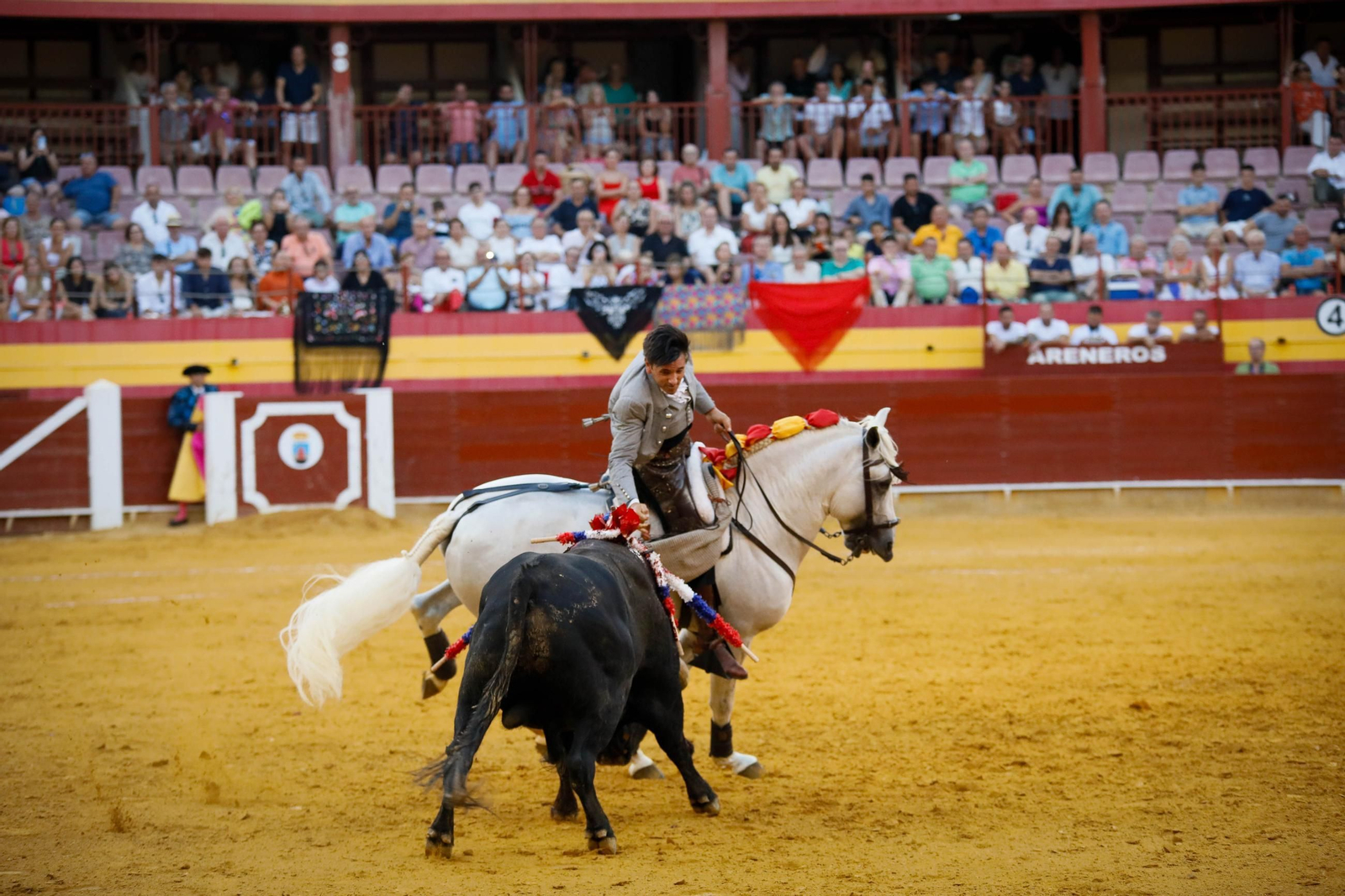 Imágenes de la corrida de toros en Roquetas de Mar