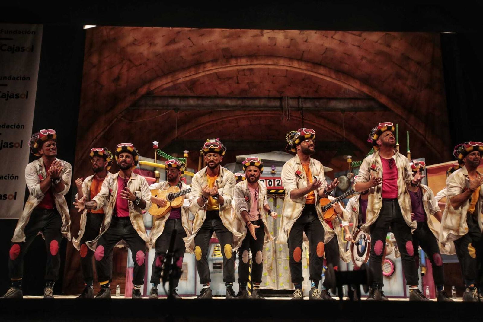 Comparsa "Me meto o no me meto".