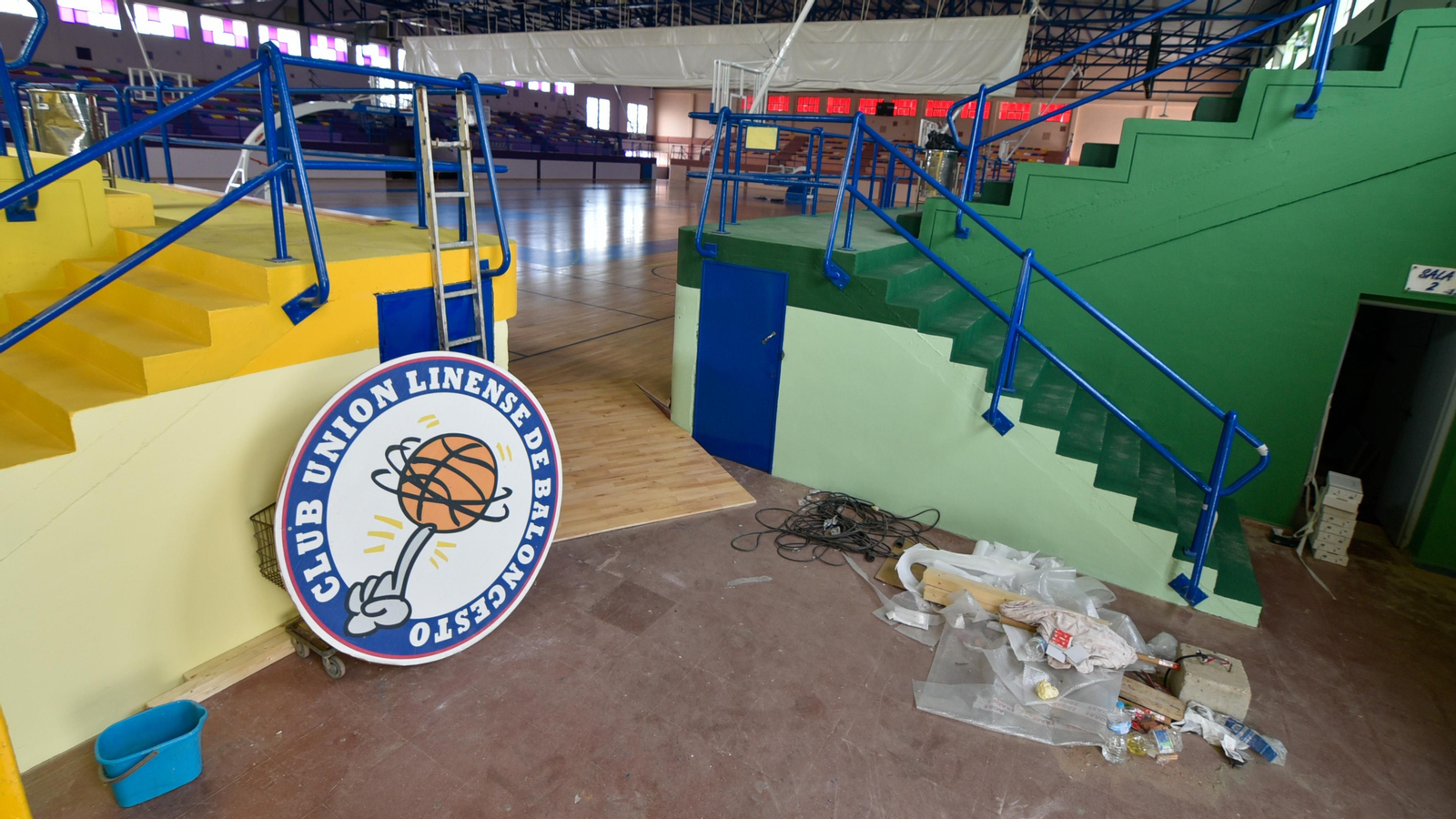 Las fotos de la obras en el Pabello Municipal de La Línea