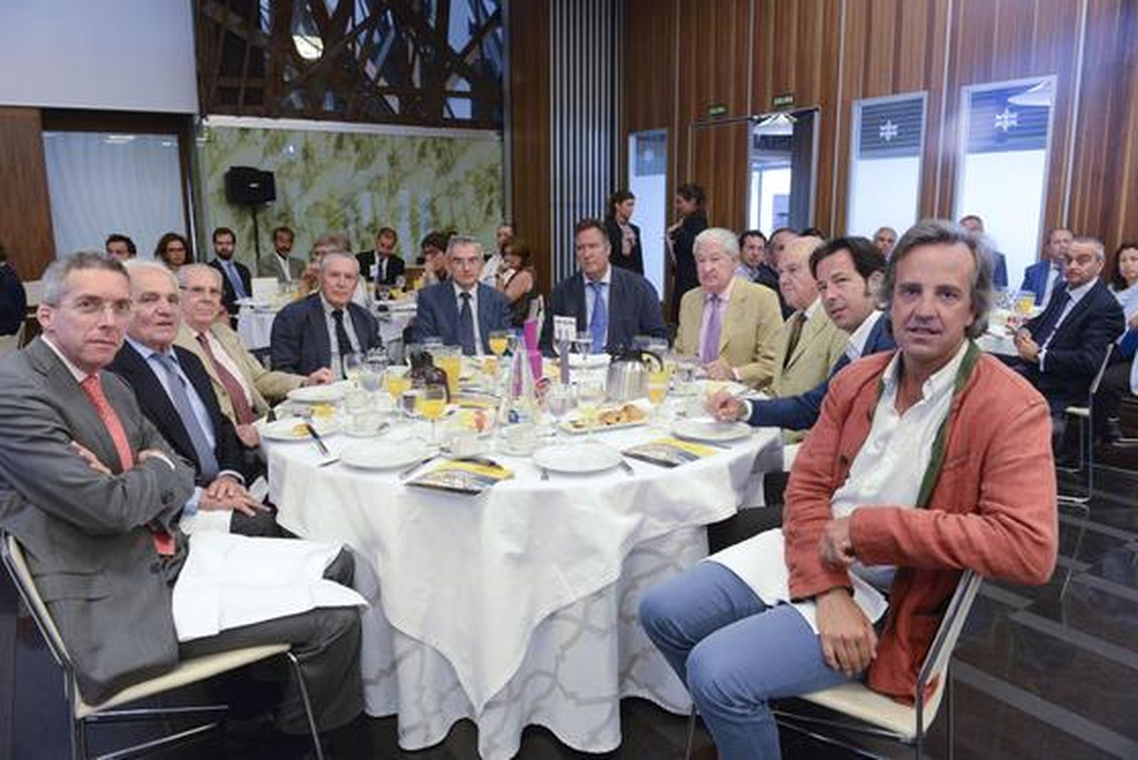 José Ramón Castro, Antonio Morillo, Julio Ramos, el abogado José Ramón del Río, el periodista y escritor José Joaquín León, Ricardo Galache, Miguel Nuche, José Bohórquez, Ignacio Martínez Casas e Ignacio Casas de Ciria. 

Foto: Joaquin Hernandez Kiki