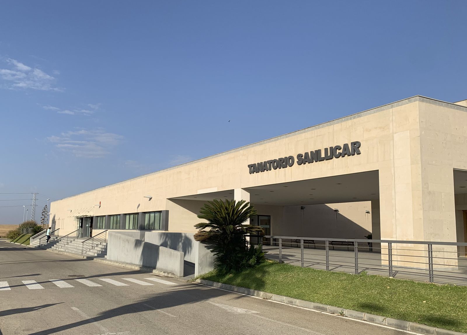 Tanatorio de Sanlúcar, donde será velado e incinerado el músico.