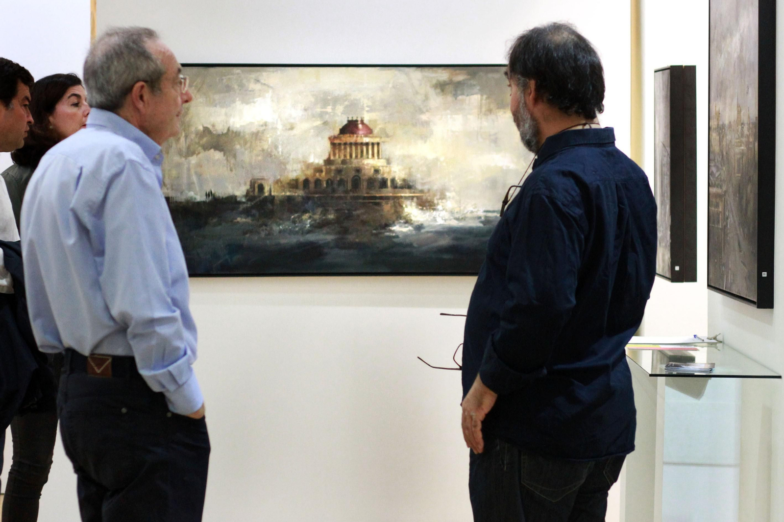 Una de las bellas construcciones sobre el mar de Ricardo Galán Urréjola.