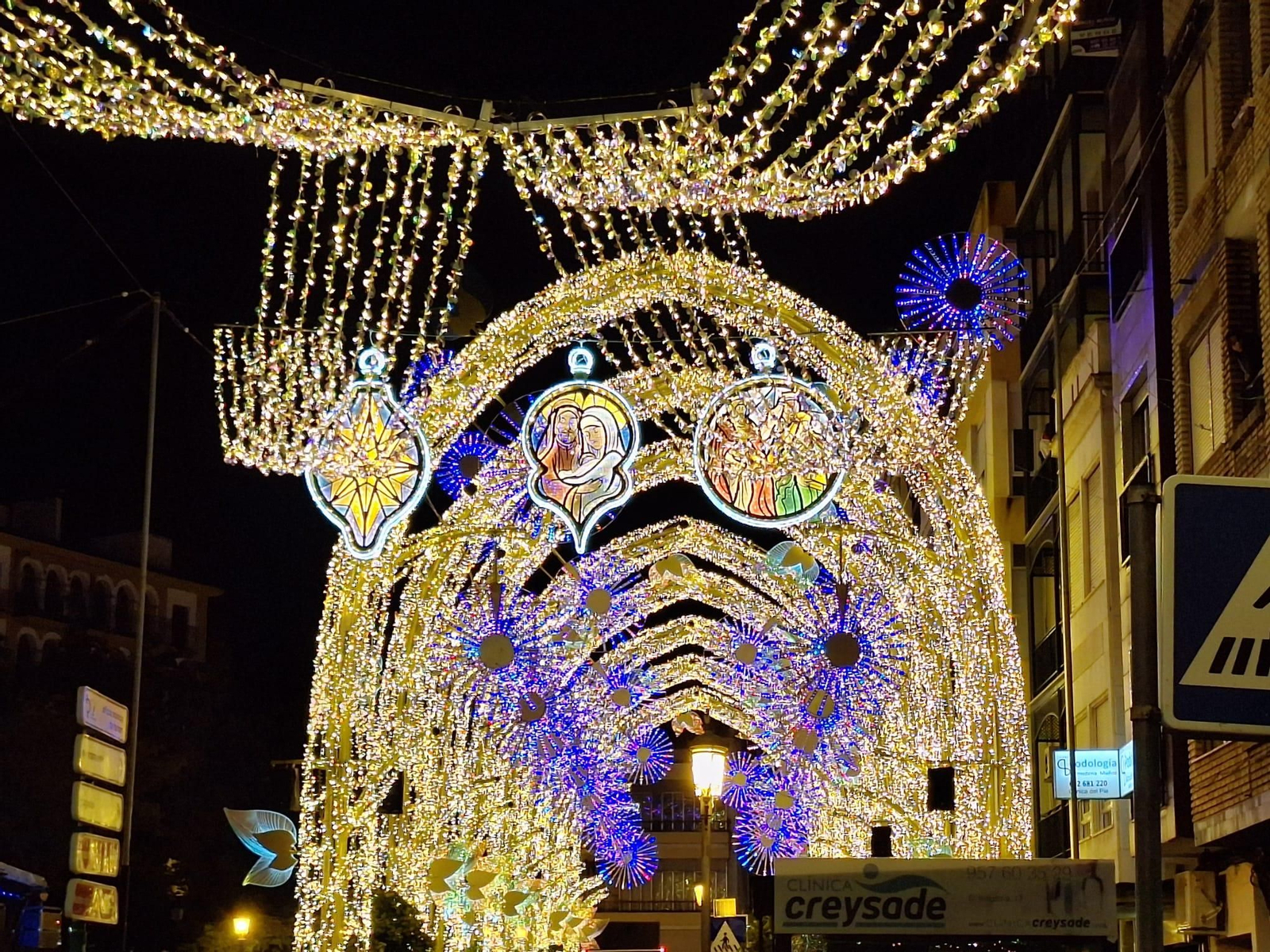 Puente Genil enciende la Navidad, en imágenes Puente Genil enciende la Navidad, en imágenes