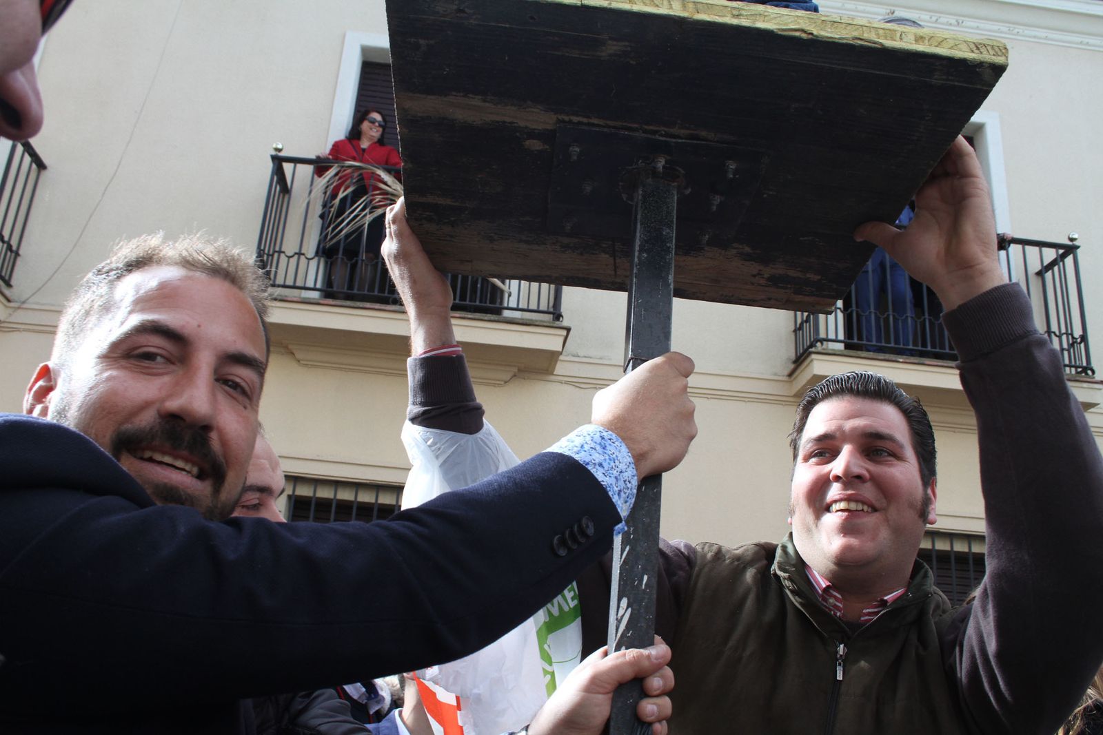 Imágenes de las tiradas en honor a San Antonio Abad en Trigueros
