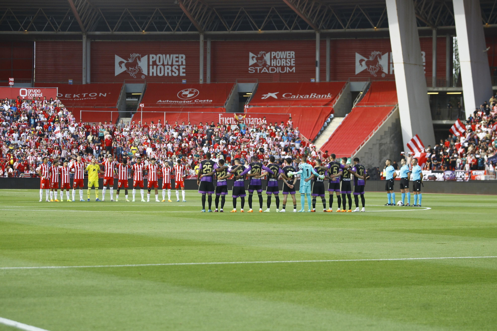 Imágenes del partido U.D. Almería-Real Valladolid C.F.