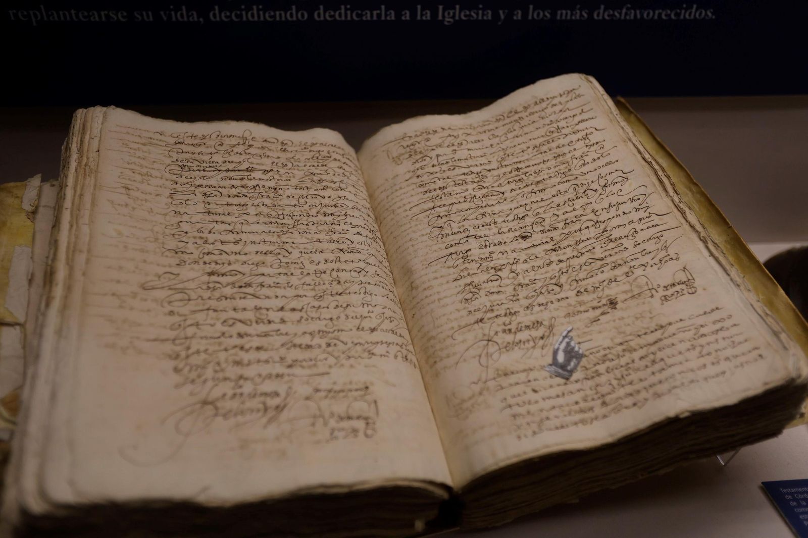 La exposición 'Córdoba en olor de santidad', en imágenes