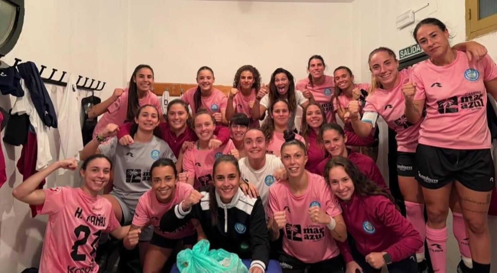 Las jugadoras del CFF Mvrgi celebran su victoria contra el Motril de este pasado fin de semana.
