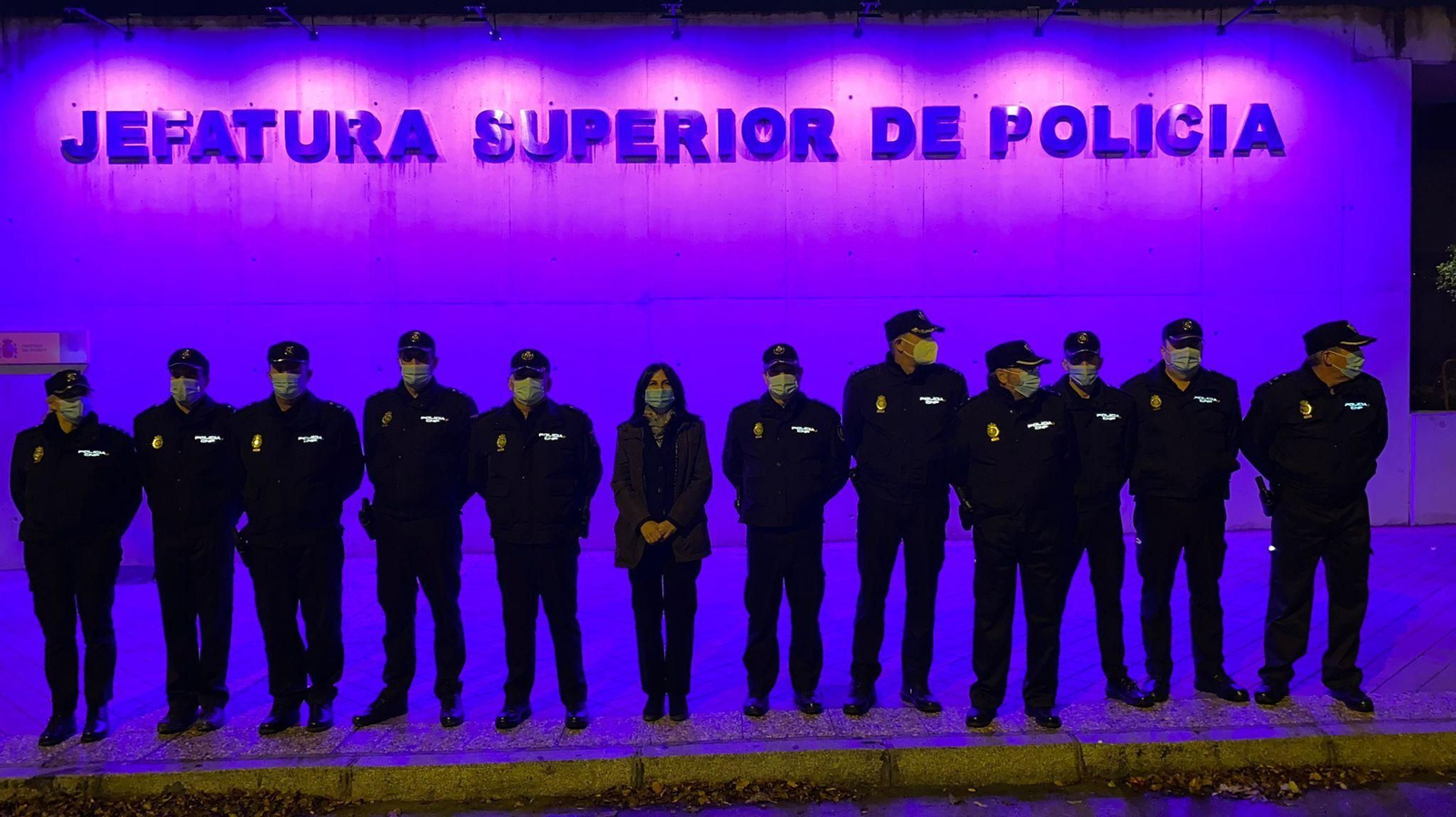 Fotos: las imágenes de la mañana del Día Internacional por la Eliminación de la Violencia Contra las Mujeres en Granada