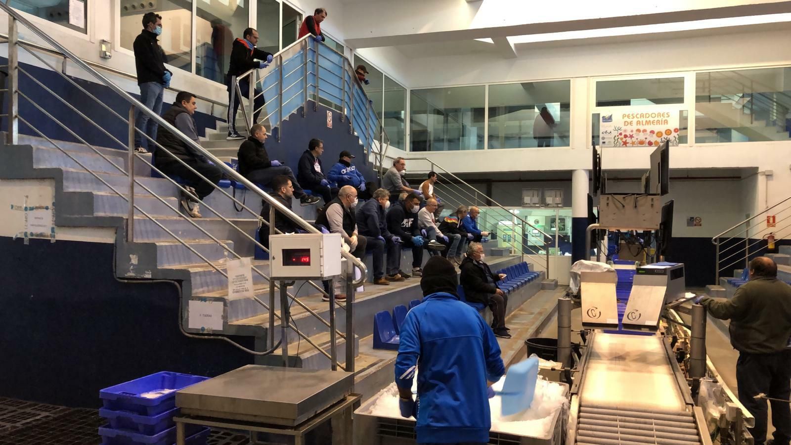 Lonja de Almería durante la subasta