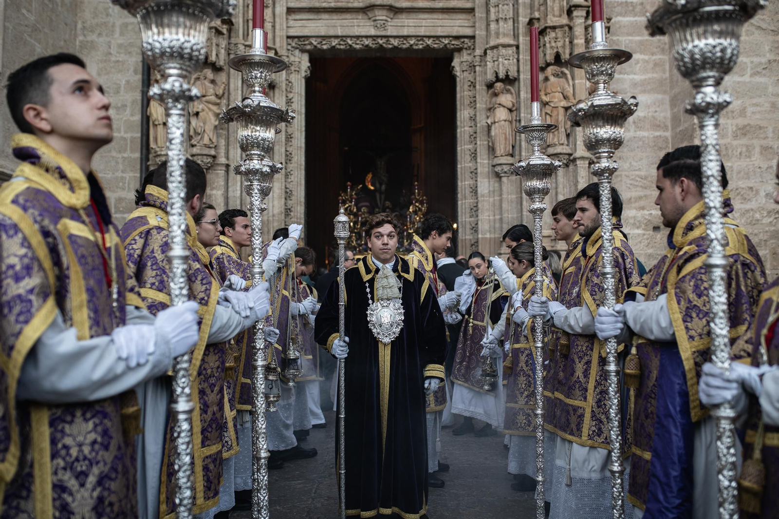 Las imágenes del regreso de la Hermandad del Buen Fin