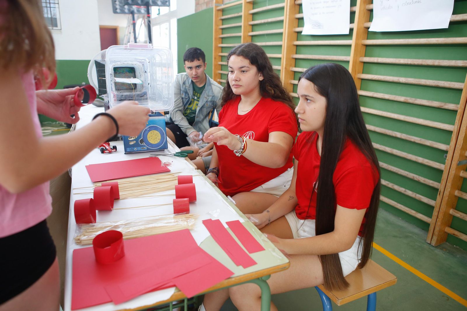Fotos de la Feria de las Ciencias del IES Mar del Sur de Taraguilla