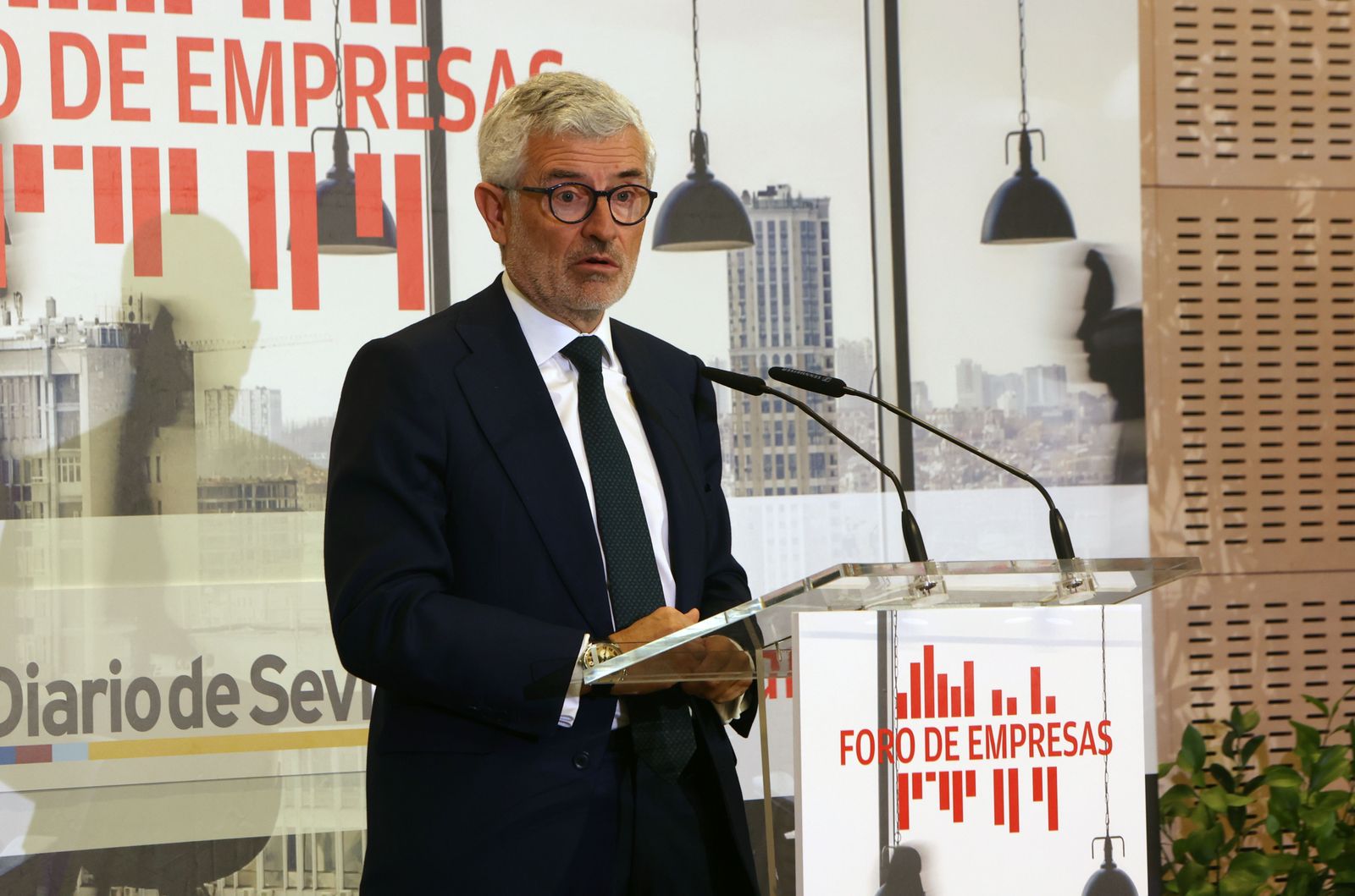 FORO EMPRESAS BANCO SANTANDER.Carolina España, consejera economía
