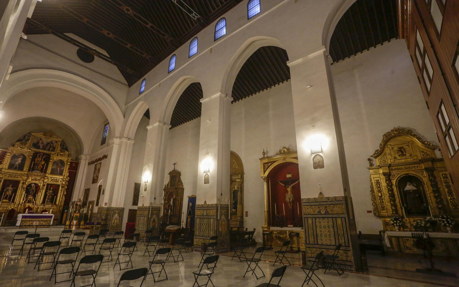 Interior de la parroquia de San Román
