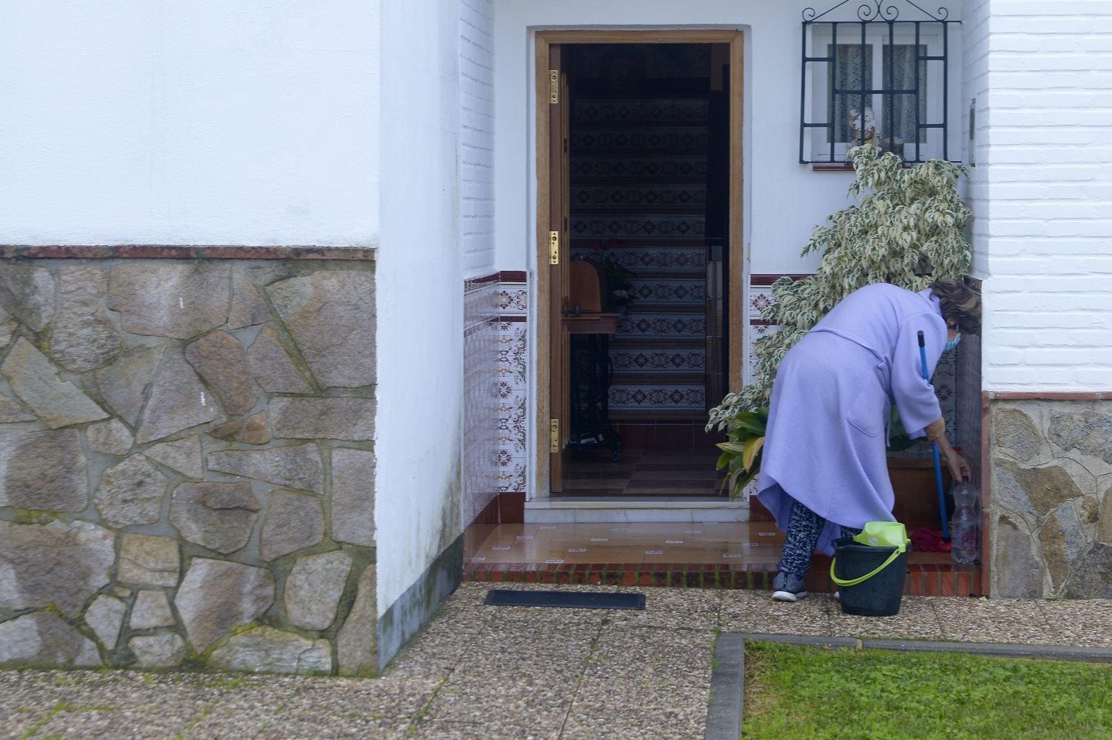 Primer día de colegio y  de alerta de grado 4 en Castellar