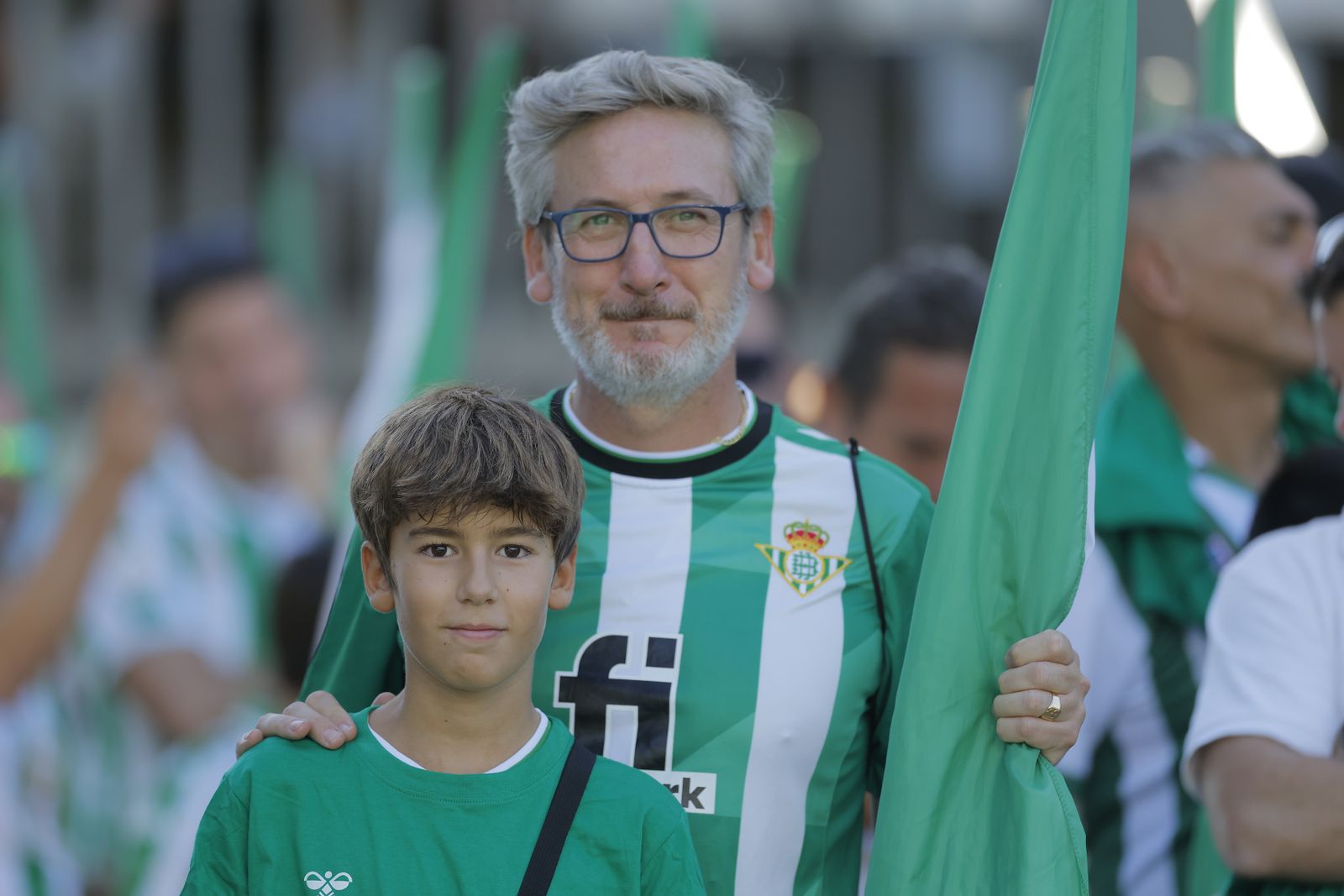 Búscate en las fotos del Betis-Cádiz