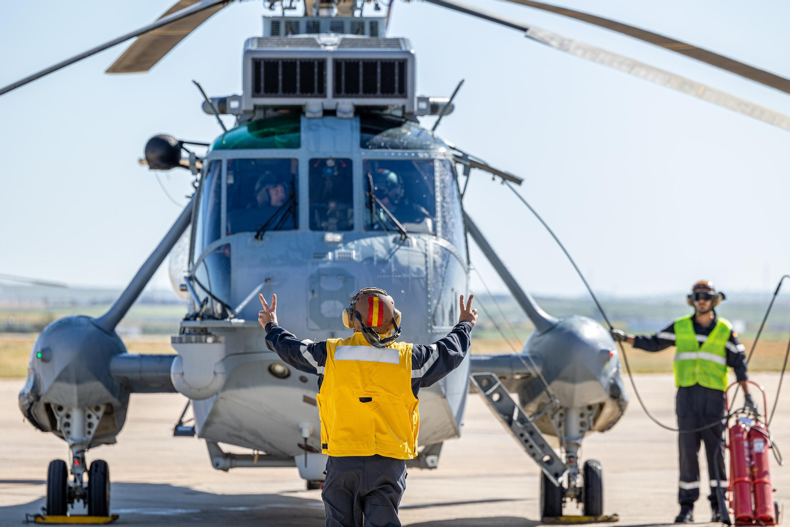 Imágenes de la Despedida del Sea King de la quinta escuadrilla