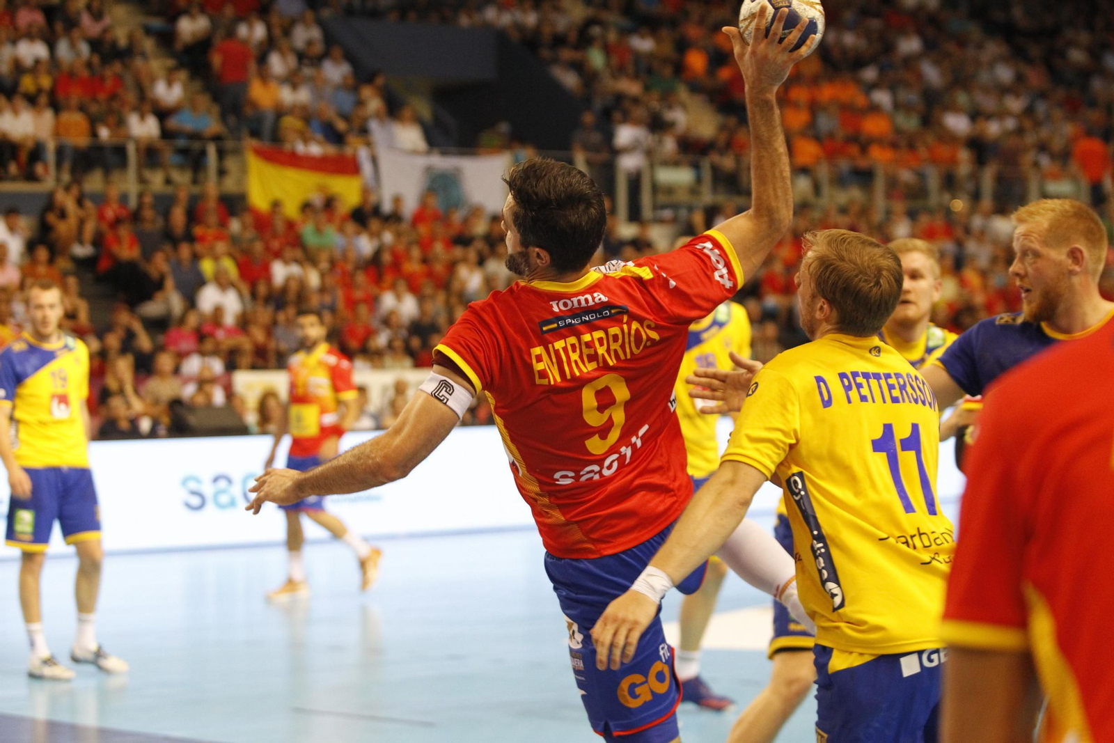 Fotogalería España-Suecia. Balonmano. Palacio Juegos Mediterráneos. Almería