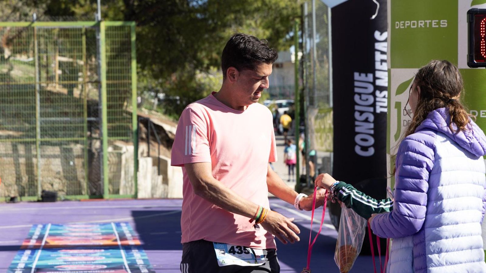 En imágenes: kilómetros para la esperanza de Celia en el CxM Trail Solidario IES Fuente de la Peña (I)