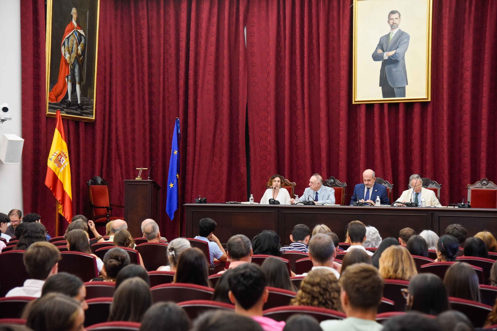 Presentación del libro 'Miradas inquietas', de Pablo Antonio Fernández