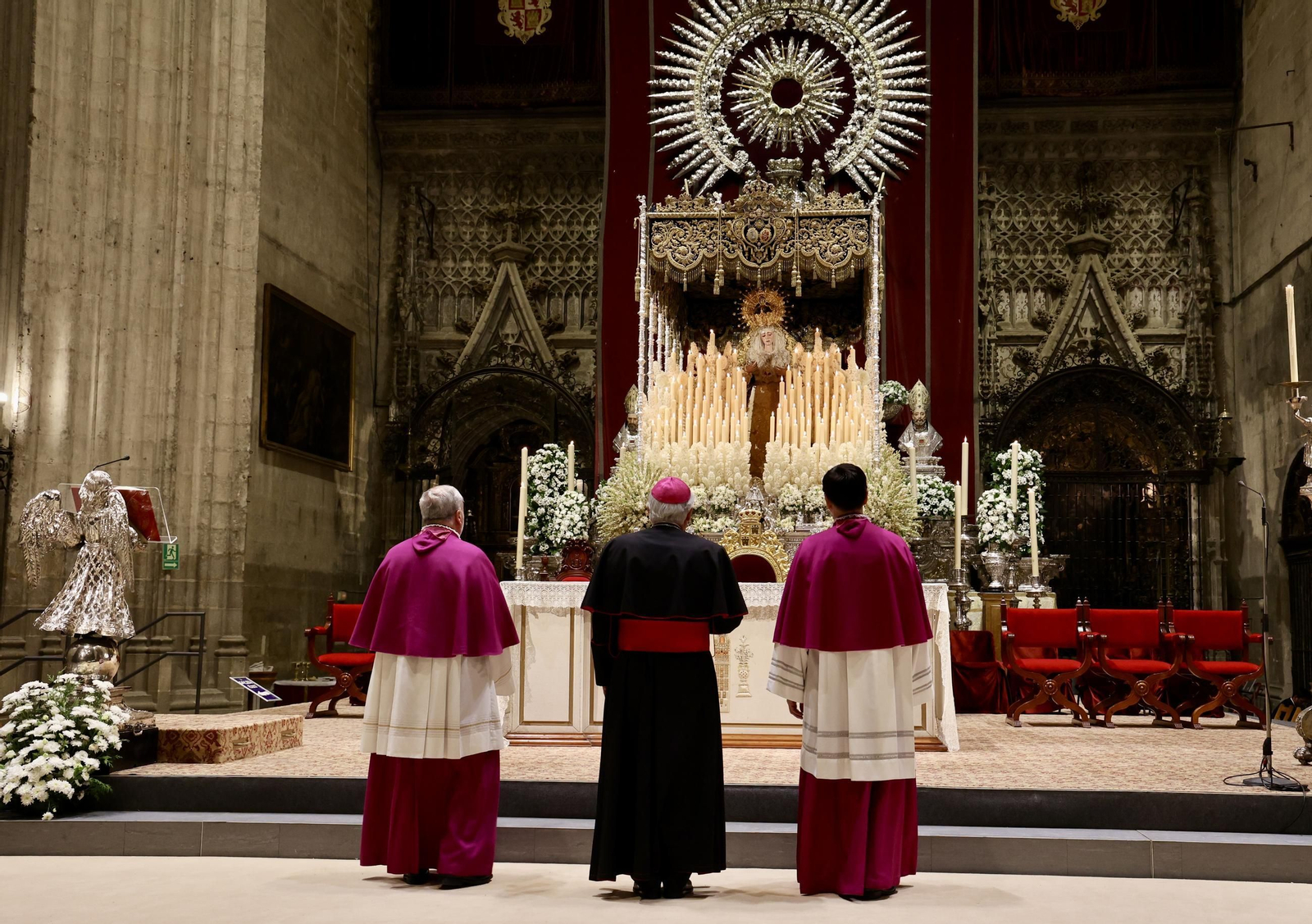 Misa en la Catedral por el 25 aniversario de la coronación de la Virgen de la Estrella