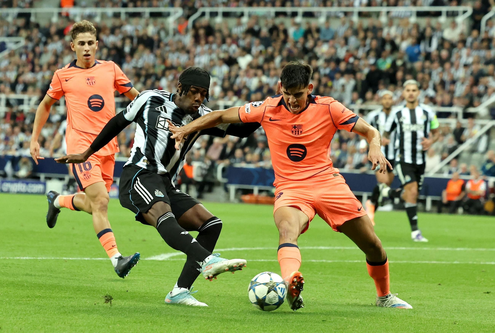 Las fotos del Newcastle - Barcelona