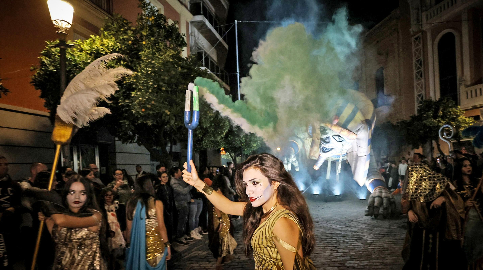 Búscate en la cabalgata de Halloween de Jerez