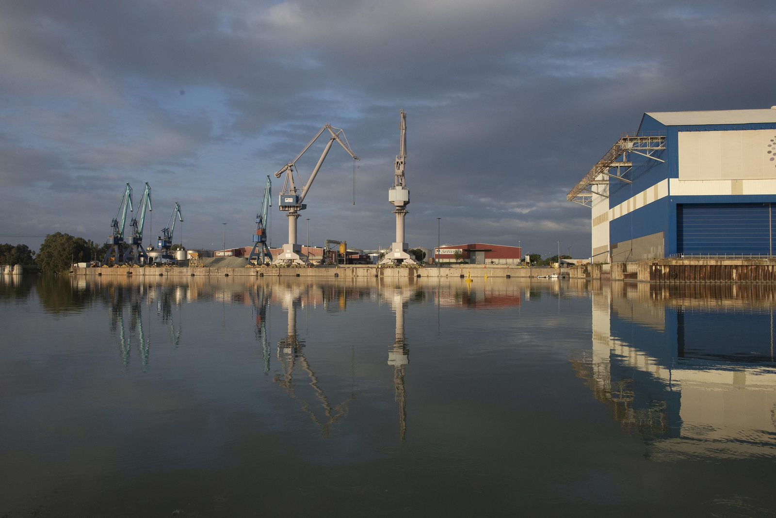 Travesía en barco por el Guadalquivir