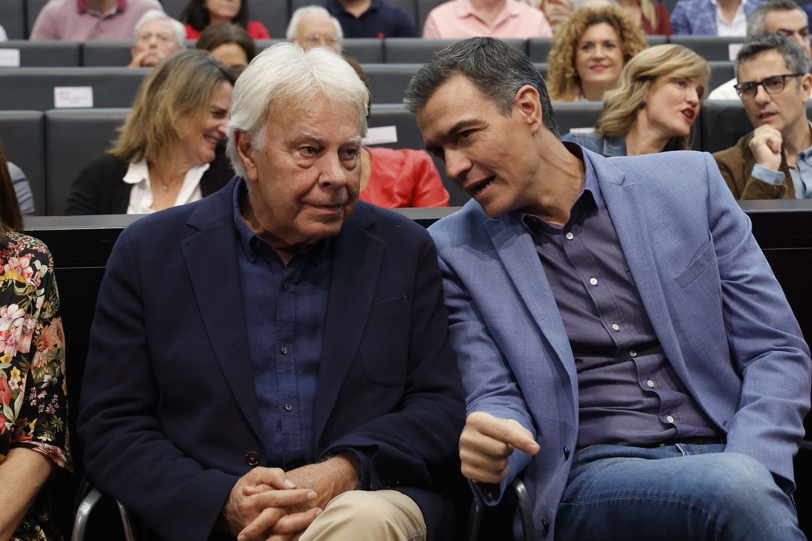 las imágenes del acto del PSOE en Sevilla