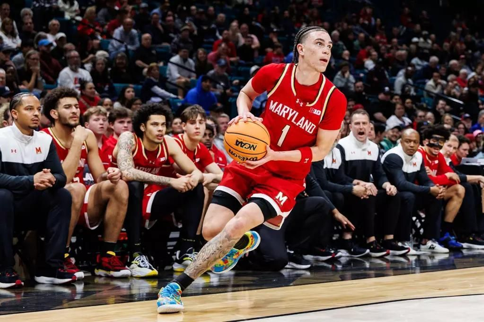 NCAA: Mario Saint-Supéry se impone a Guillermo del Pino