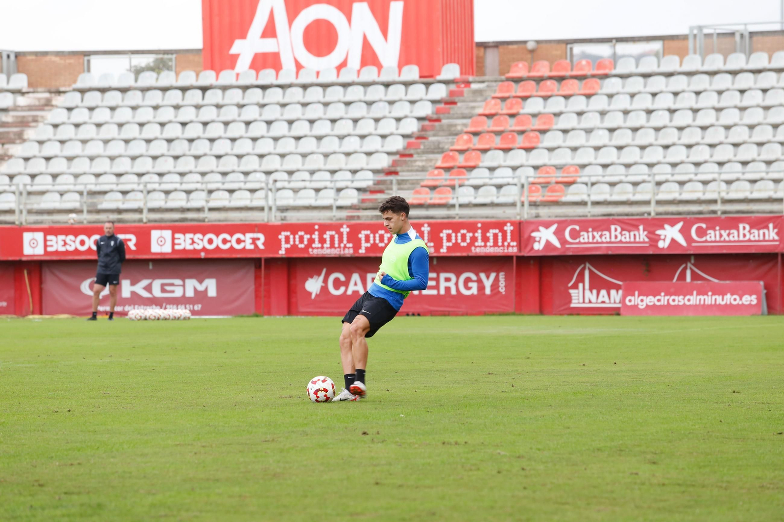 El entrenamiento del Algeciras CF antes de la visita al Recreativo de Huelva