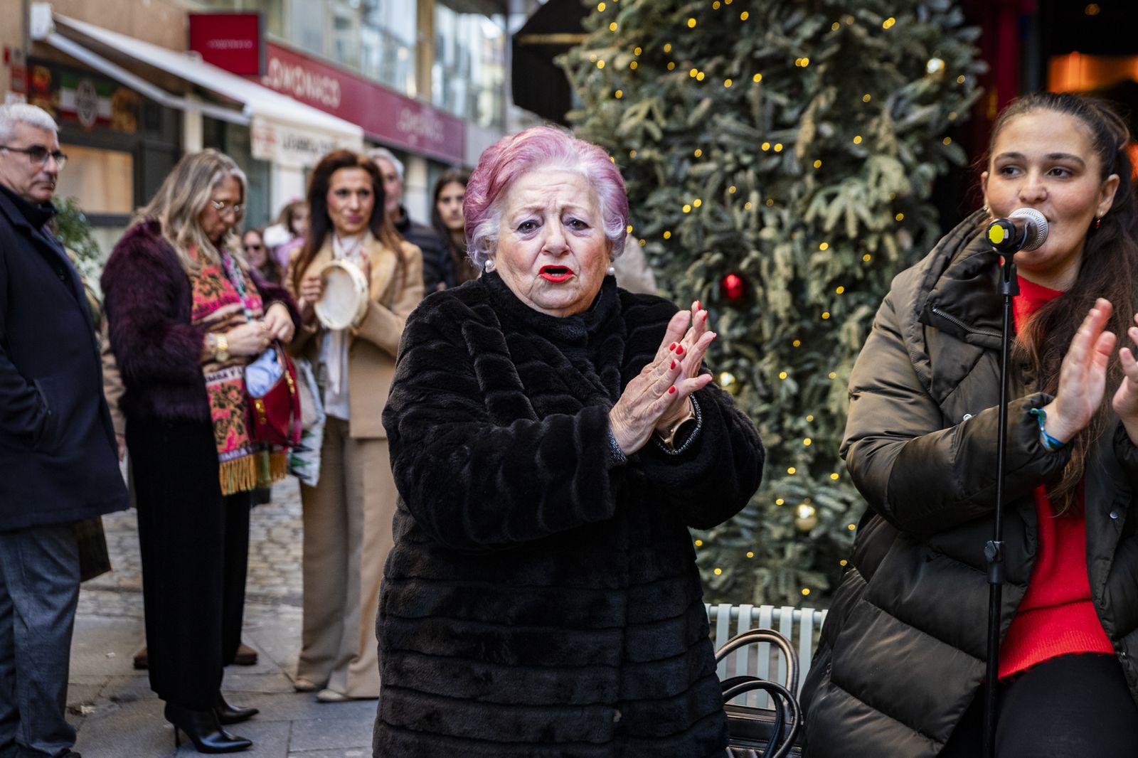 Imágenes del ambiente navideño del 24 de diciembre en Jerez