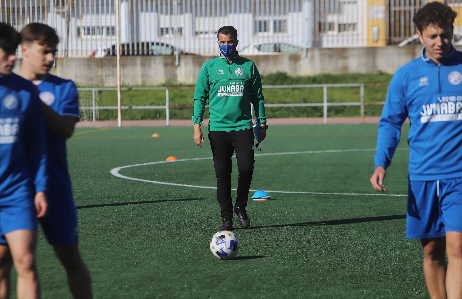 Pérez Herrera tiene previsto comenzar la pretemporada la semana de 19 al 25 del próximo mes de julio.