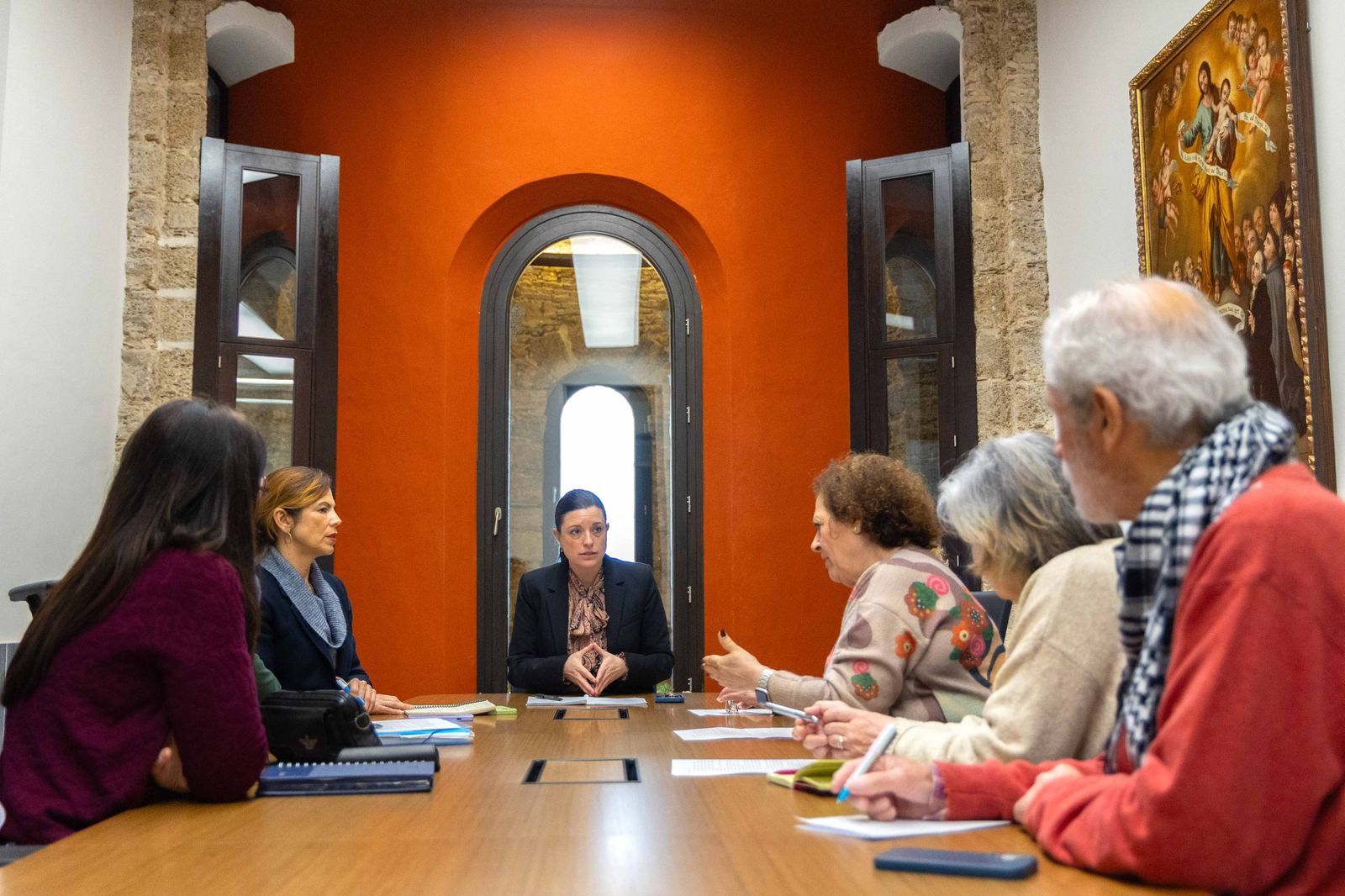 Encuentro de la alcaldesa de San Fernando, Patricia Cavada, con AFA Vitae