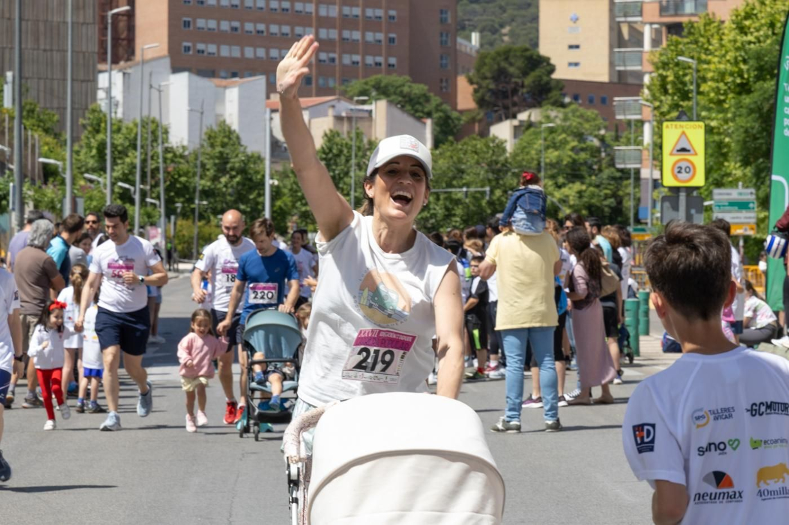 En imágenes: Éxito de participación en la  XXVII Carrera Popular 'Educación por el Deporte'  de Maristas