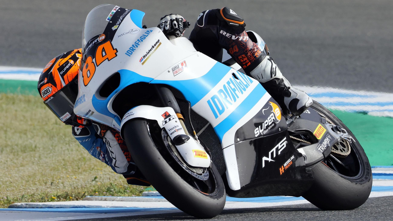 Imágenes de los entrenamientos de Moto2 del Viernes en Jerez