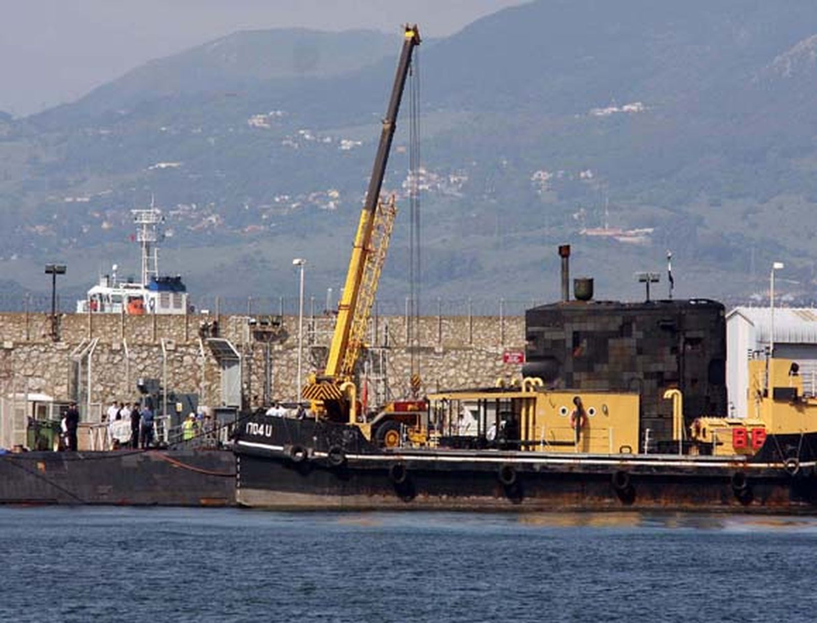 Los ecologistas denuncian la llegada de otro submarino nuclear británico a Gibraltar
