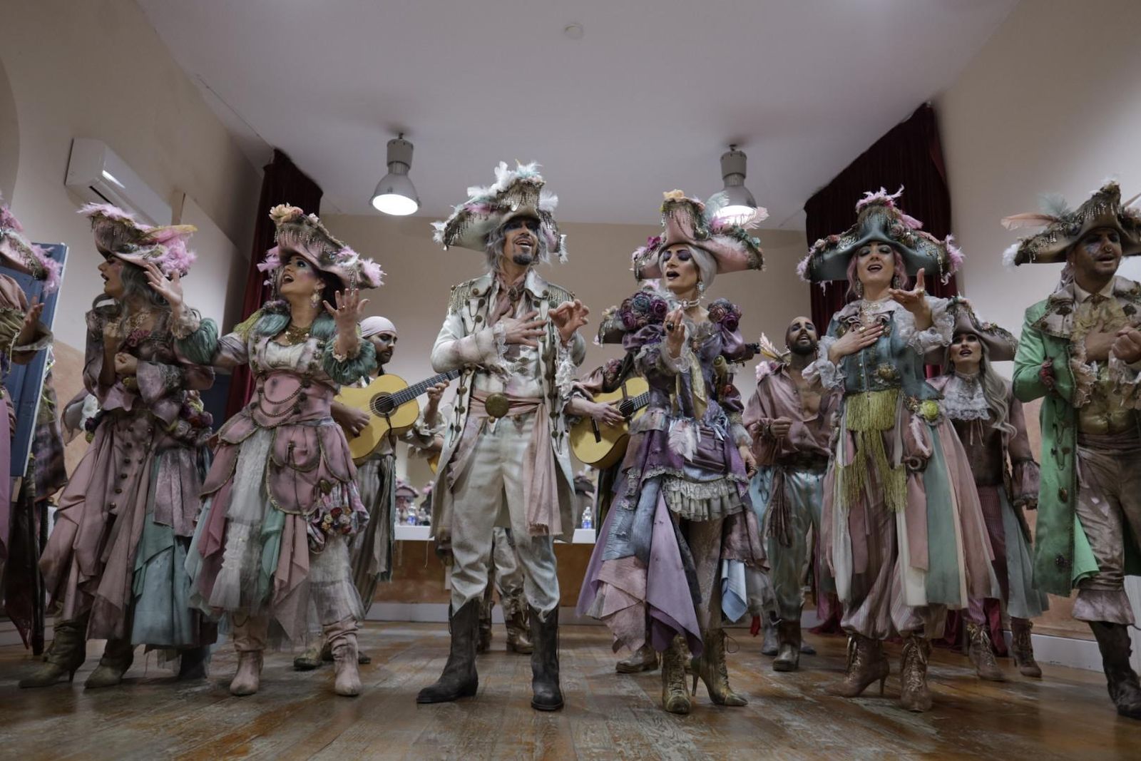 Búscate entre las mejores imágenes de la octava sesión de preliminares del COAC 2026