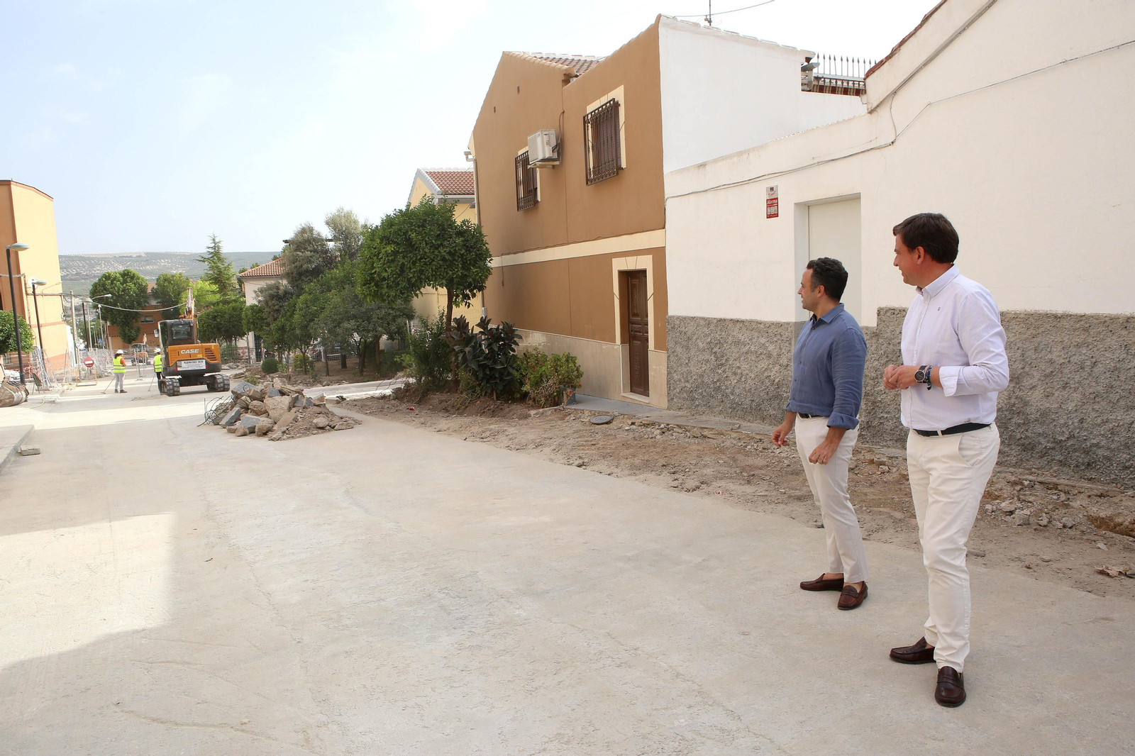 Javier Pineda y Aurelio Fernández visitan las obras del PFEA.