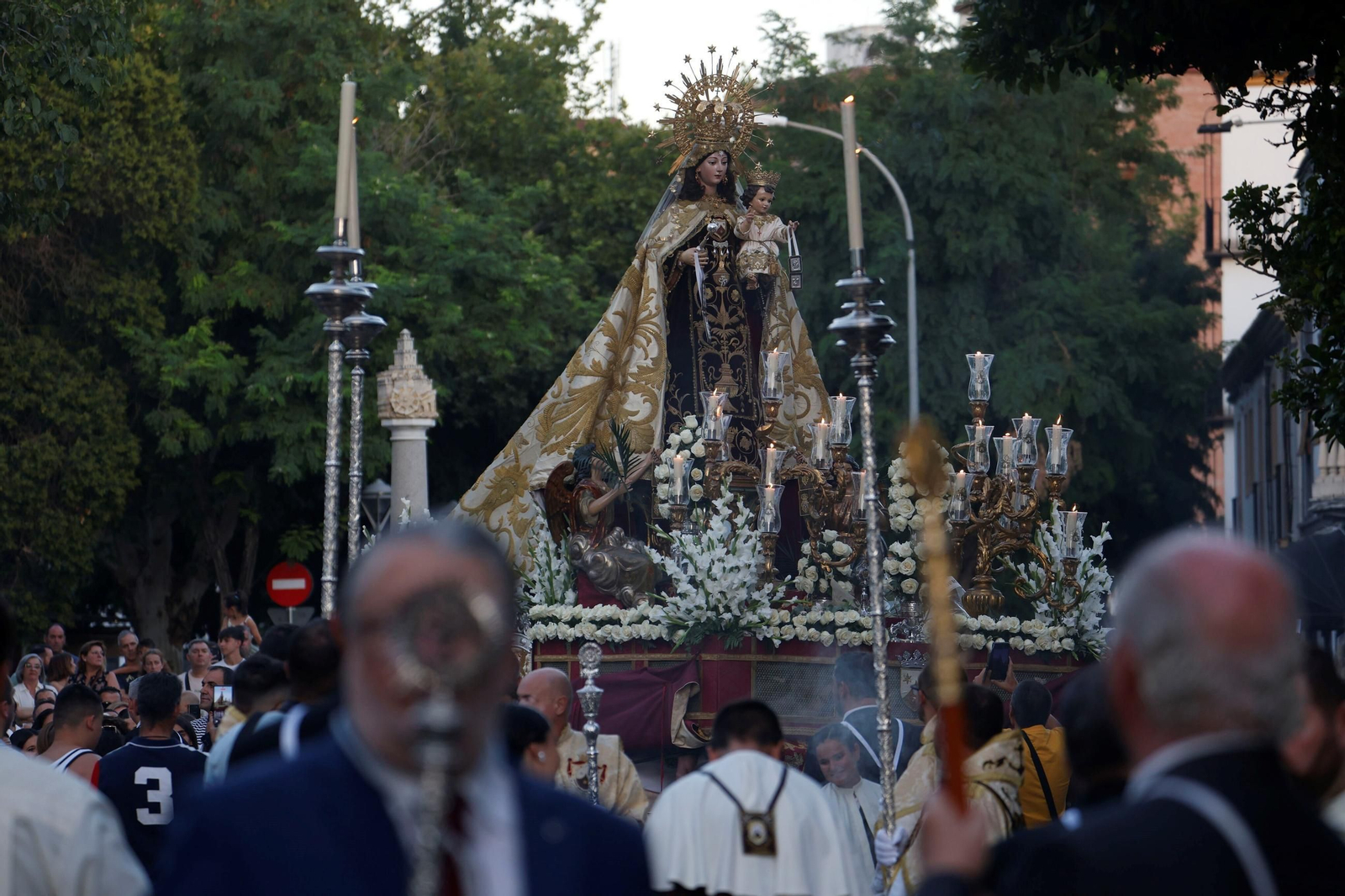La procesión de la Virgen del Carmen de Puerta Nueva, en imágenes