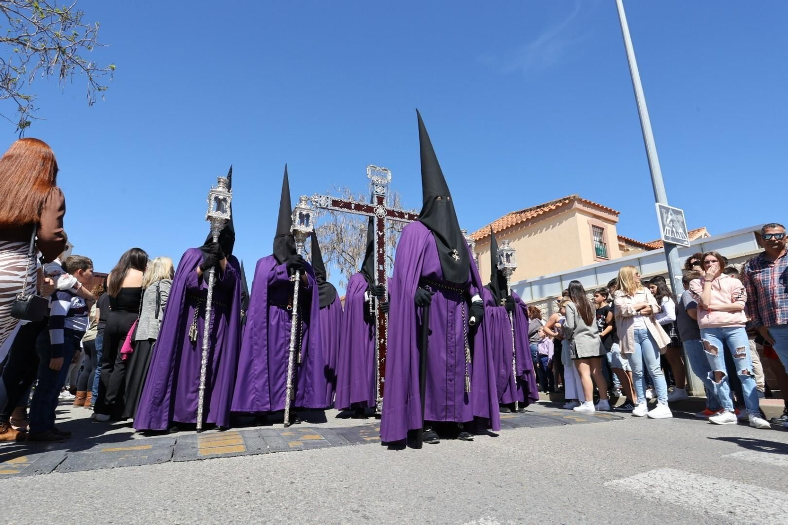Nazarenos de la hermandad de Pasión Nazarenos de la hermandad de Pasión