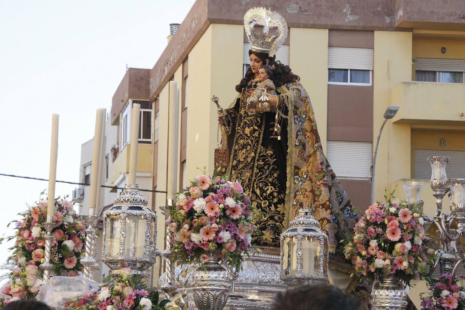 La procesión de la Virgen del Carmen en El Puerto, en imágenes