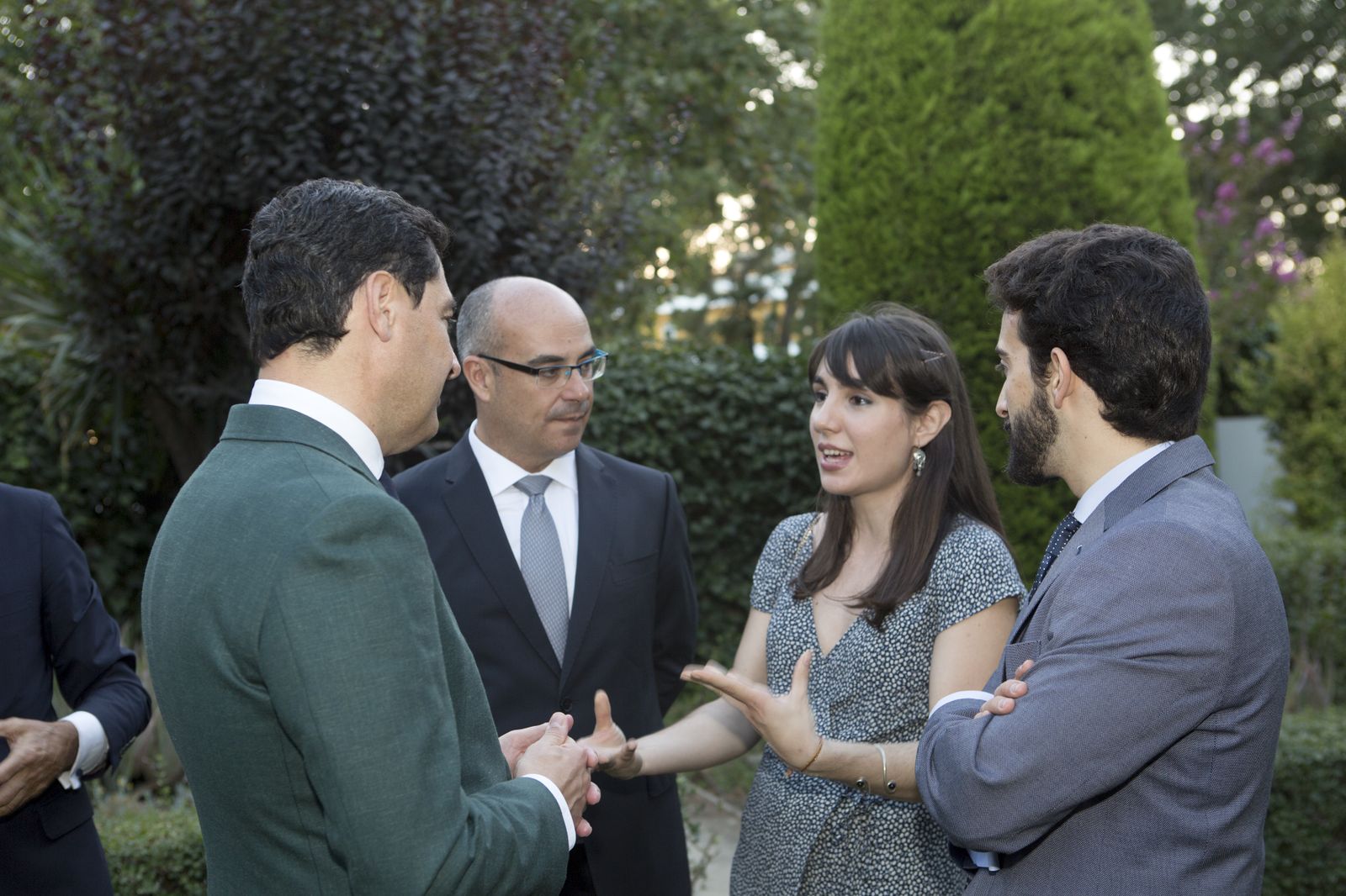 Las imágenes de la entrega de la Beca Manuel Olivencia