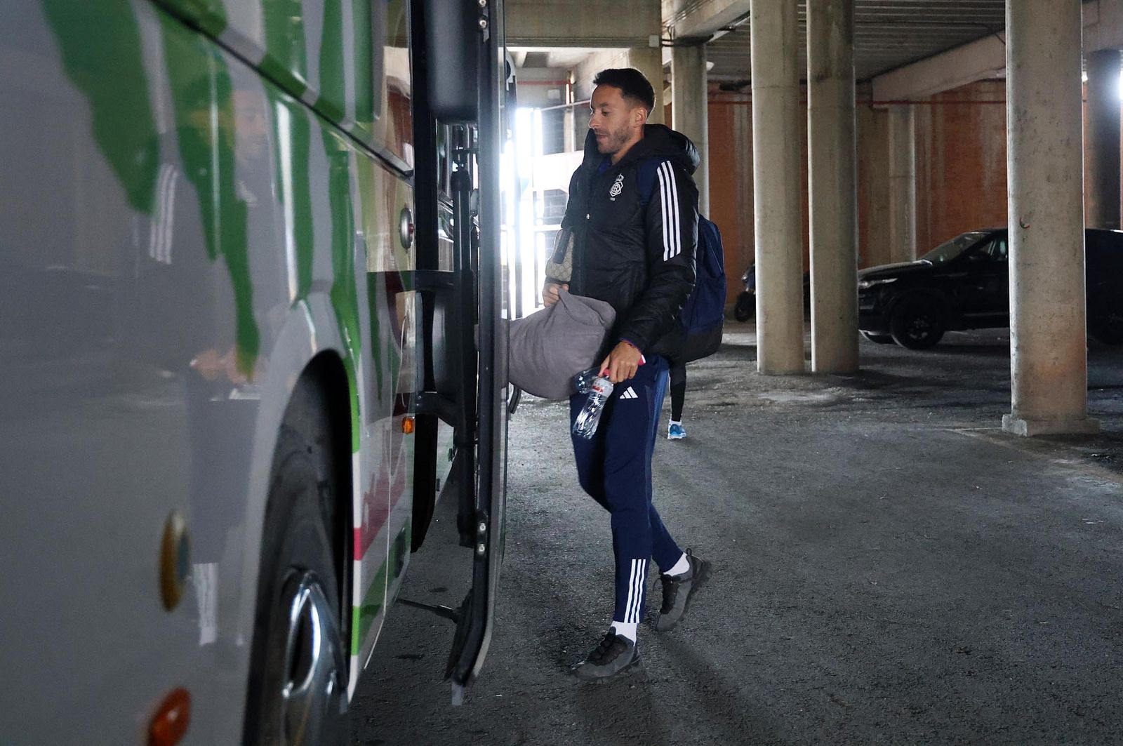 Imágenes de la salida del Recreativo de Huelva a Murcia