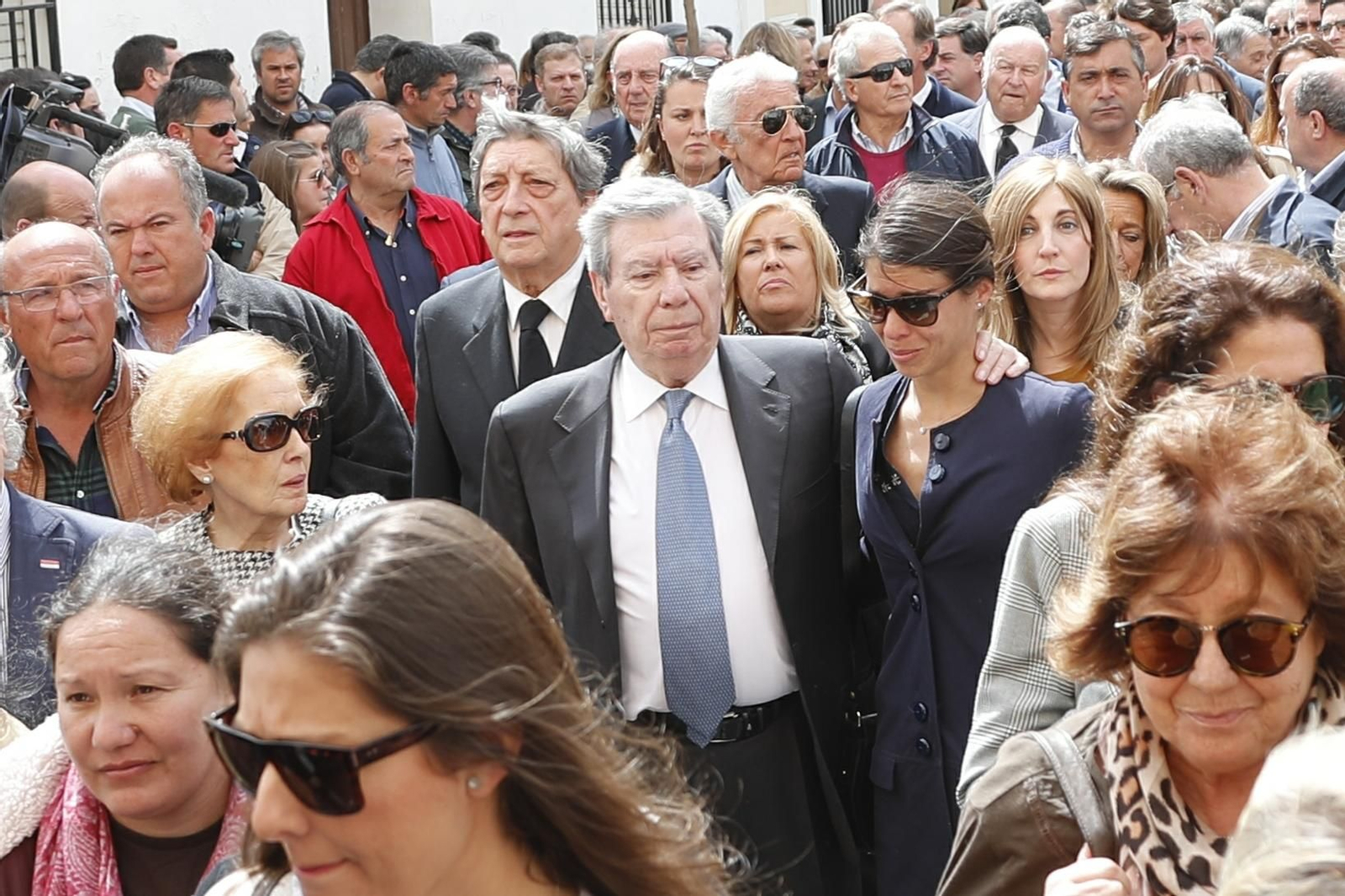 Las imágenes del funeral de Ángel Peralta